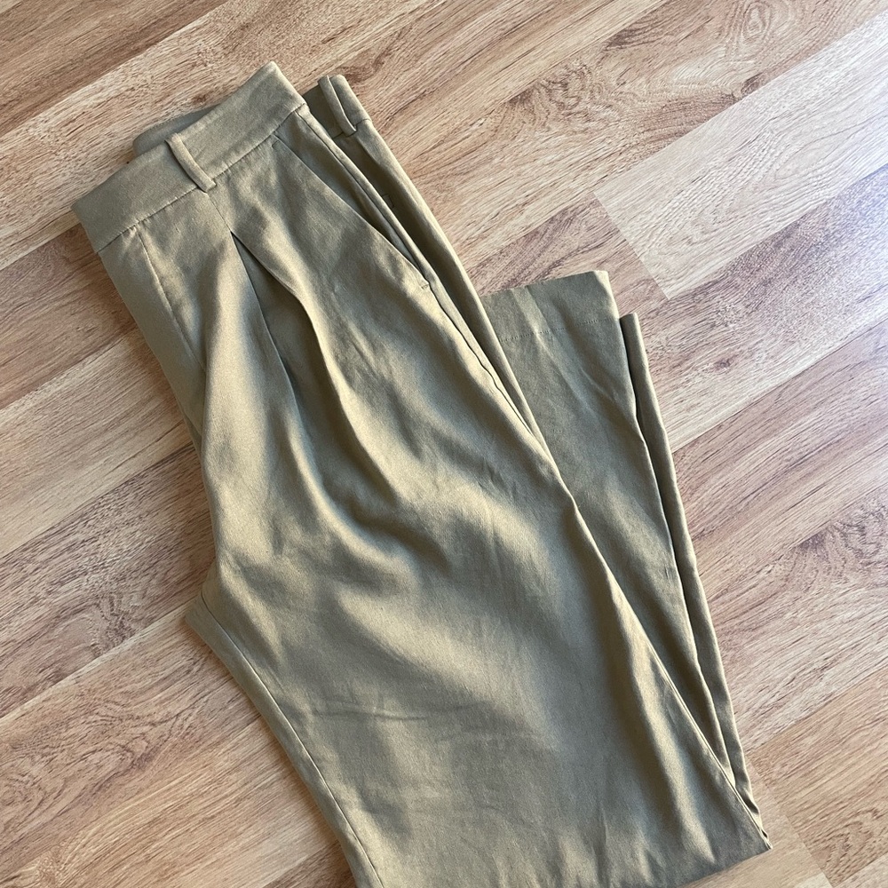 *Never worn* Jenni Kayne Trousers